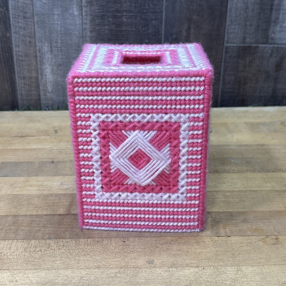 Vintage Handmade Pink White Plastic Canvas Needlepoint Tissue Box Cover Retro